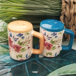 🔥3 for $20🔥 Salt & Pepper Shaker Set